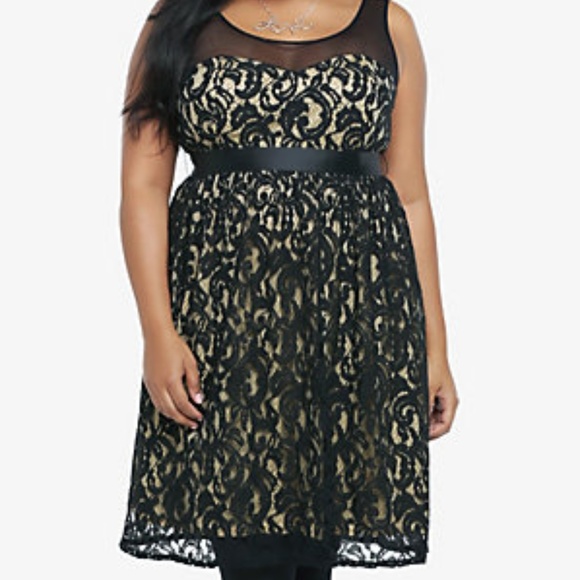 torrid Dresses & Skirts - Torrid | Gold Mesh Lace Dress Size 18